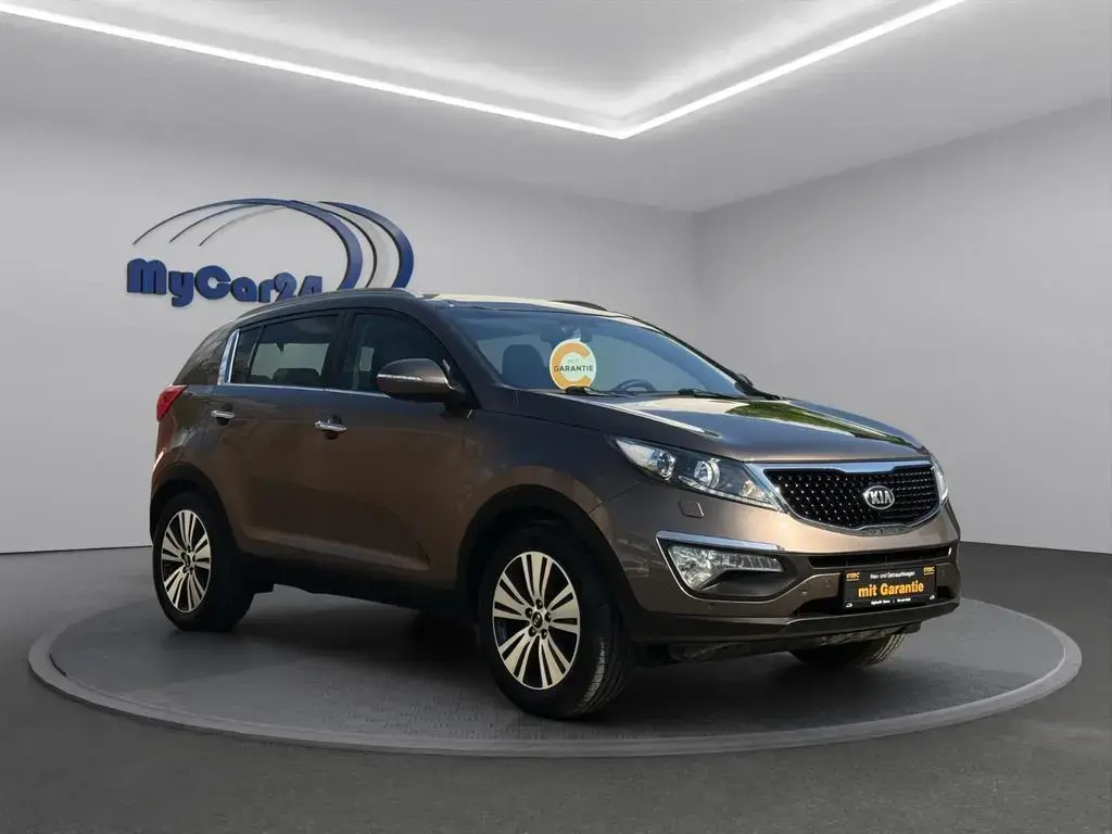 Main__Slider__Photo:Kia Sportage 2WD I PanoI AHKI NaviI Garantie 11/2014-1