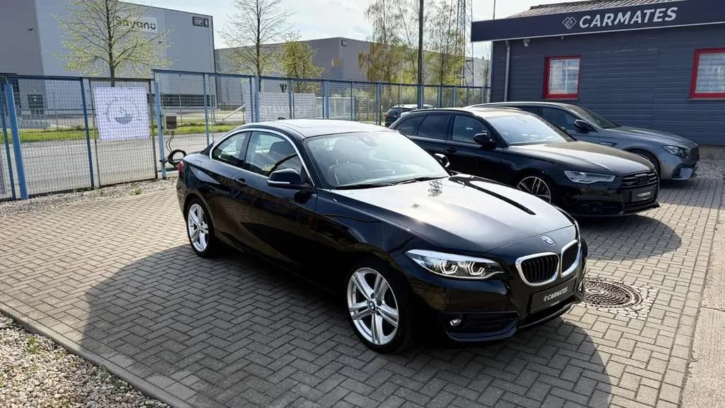 Main__Slider__Photo:BMW 2 Series 230i Coupé  Sport Line LED H&K Schiebedach SHZ 10/2018-0