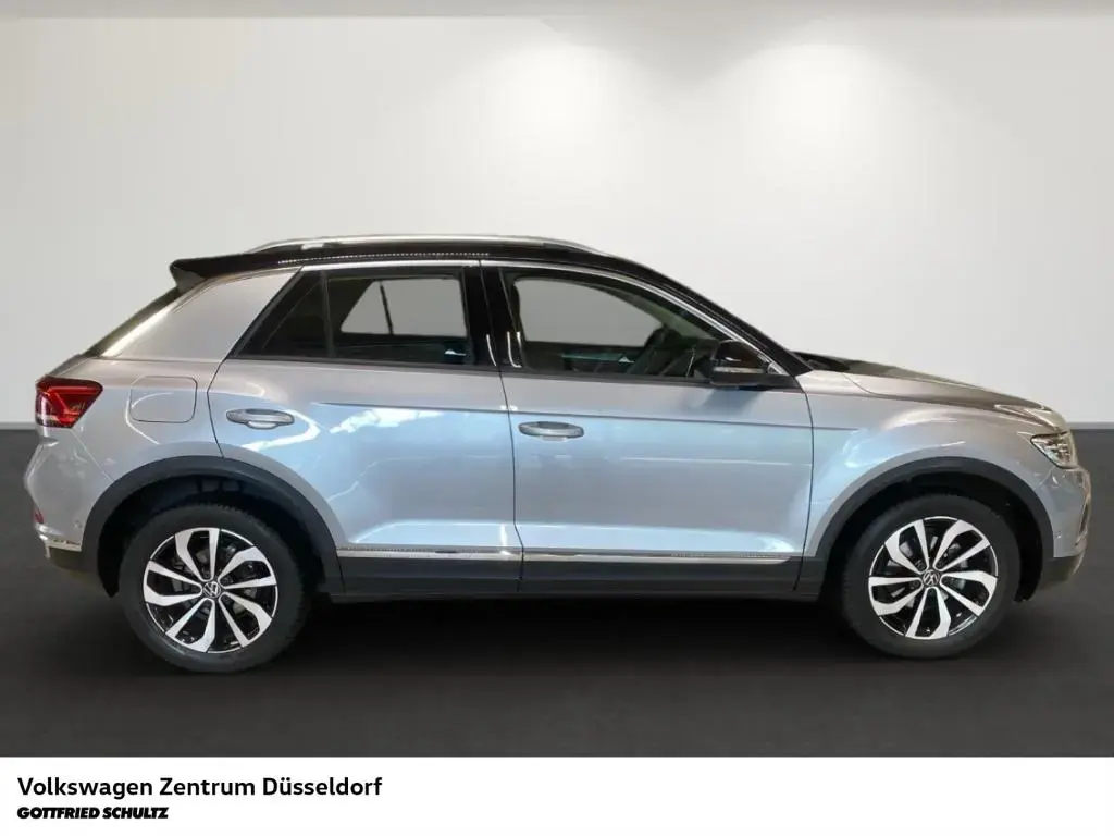 Main__Slider__Photo:Volkswagen T-Roc Style 1.5 DSG AHK Kamera LED Alu 04/2022-1