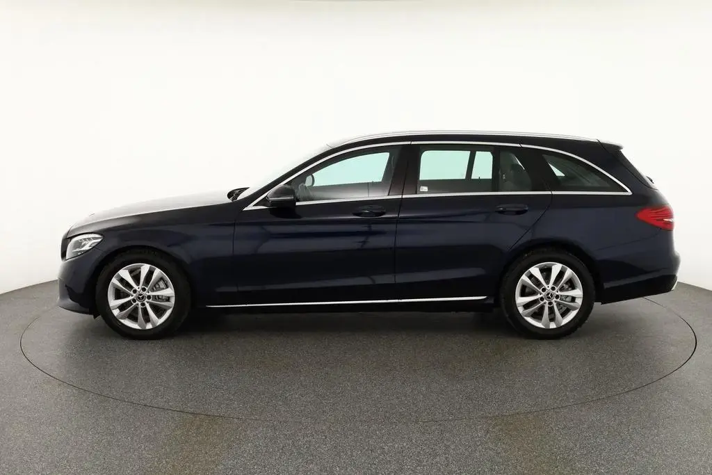 Main__Slider__Photo:Mercedes-Benz C-Class T-Modell Aut. LED Navi Kamera AHK DAB 07/2019-1