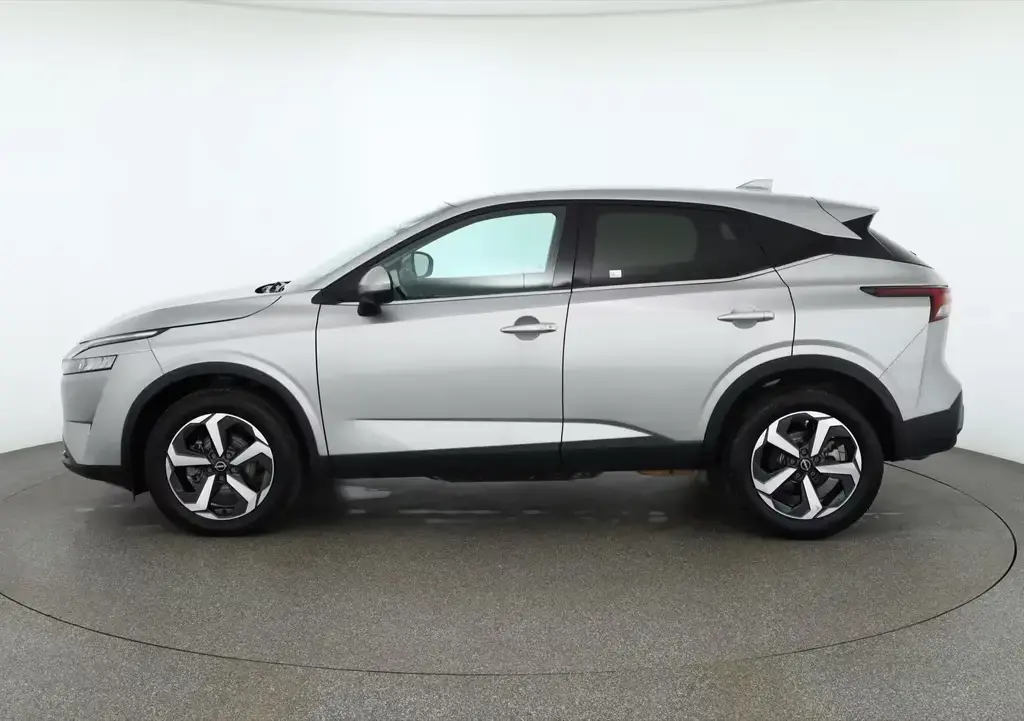 Main__Slider__Photo:Nissan Qashqai N-Connecta 1.3 DIG-T LED ACC Navi 360° 03/2024-1