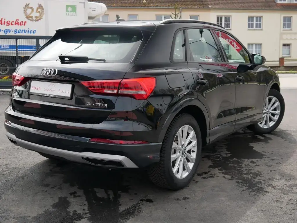 Main__Slider__Photo:Audi Q3 35 1.5 TFSI advanced LED Navi ACC App-Connect 02/2020-1