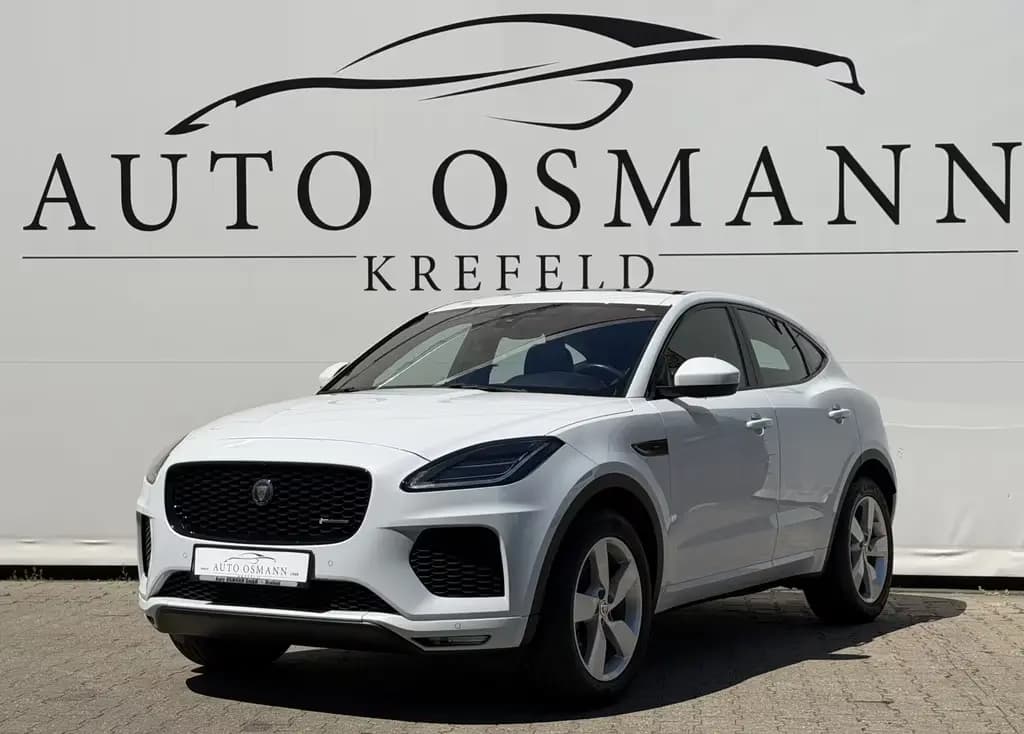 Main__Slider__Photo:Jaguar E-Pace Chequered Flag AWD / TOTW. / RFK / AHK 12/2020-0