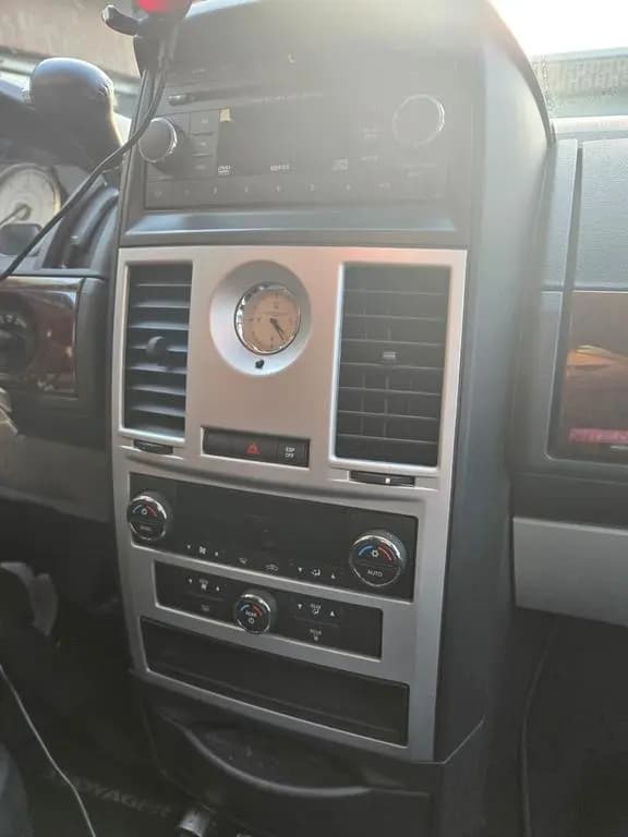 Main__Slider__Photo:Chrysler Grand Voyager 2,8crd 05/2010-0