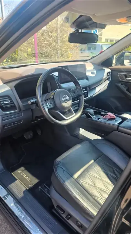 Main__Slider__Photo:Nissan X-Trail 1.5 VC-T Mild-Hybrid Xtronic Tekna TEKNA 11/2022-1