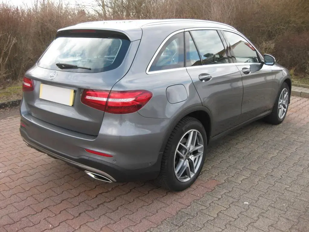 Main__Slider__Photo:Mercedes-Benz GLC-Class 250 4MATIC AMG-Line, AHK, LED, 04/2018-1