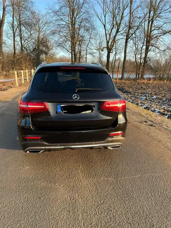 Main__Slider__Photo:Mercedes-Benz GLC-Class 250 d 4MATIC Autom. - 10/2016-1