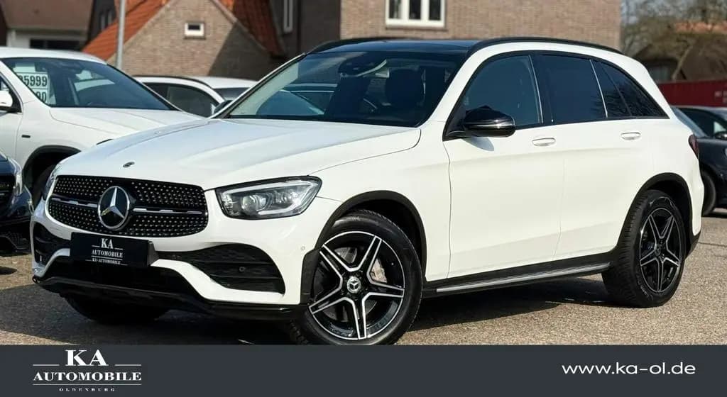 Main__Slider__Photo:Mercedes-Benz GLC-Class 200 AMG Line 4M Pano HuD Sthz Multibeam Keyl 03/2020-0