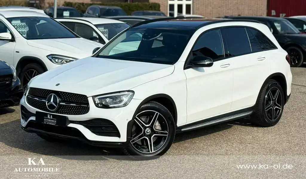 Main__Slider__Photo:Mercedes-Benz GLC-Class 200 AMG Line 4M Pano HuD Sthz Multibeam Keyl 03/2020-1