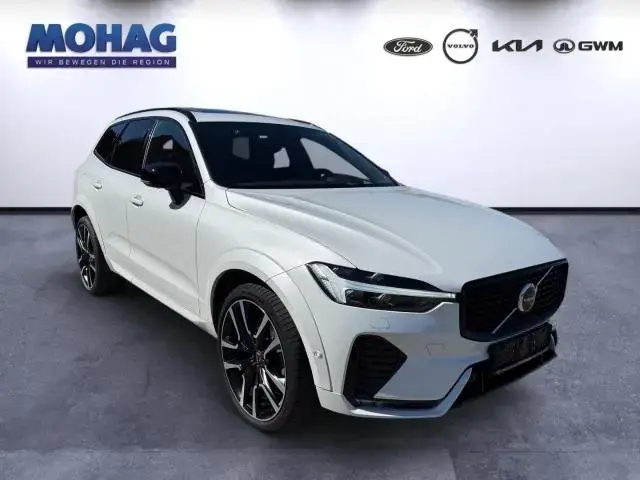 Main__Slider__Photo:Volvo XC60 B5 AWD Ultimate Dark mit LuftFW,22zoll,360K 12/2023-1