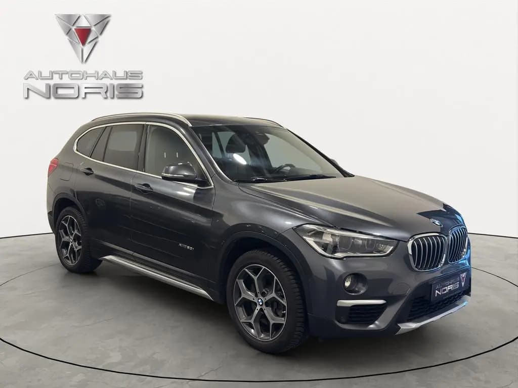 Main__Slider__Photo:BMW X1 xDrive 20 i xLine *NAVI*LED*INDIVIDUAL*KAMERA 02/2016-0