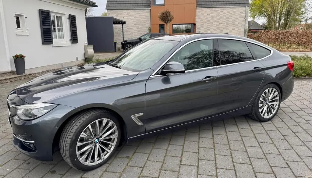 Main__Slider__Photo:BMW 3 Series 330d xDrive Gran Turismo Luxury Line | HUD | 05/2019-0