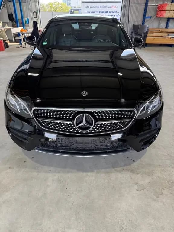 Main__Slider__Photo:Mercedes-Benz E-Class 350 E AMG Line 05/2018-0