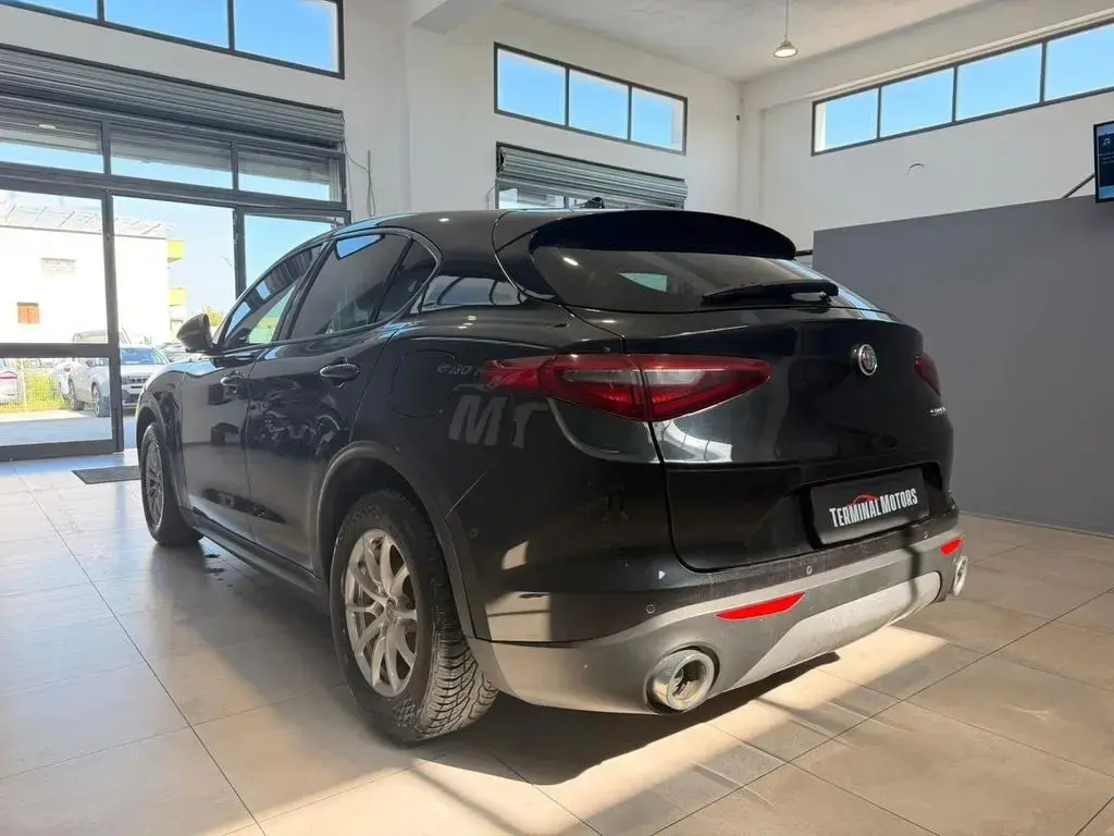 Main__Slider__Photo:Alfa Romeo Stelvio 2.2 Turbodiesel 160 CV AT8 RW 01/2019-1