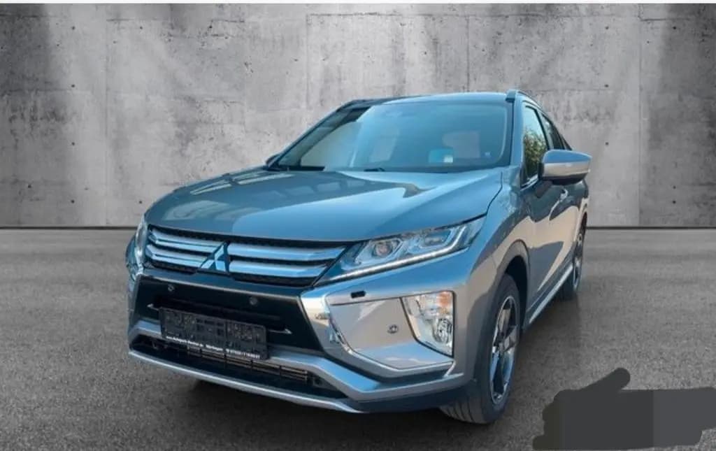 Main__Slider__Photo:Mitsubishi Eclipse Cross 1.5 ClearTec T-MIVEC 4WD CVT I... 03/2018-0