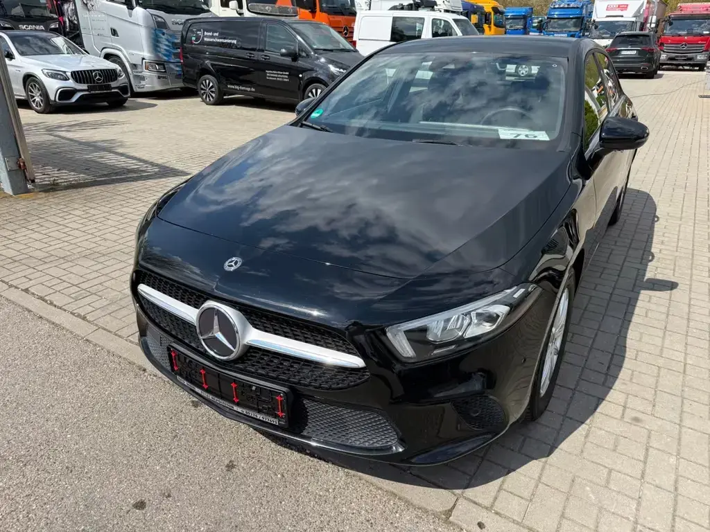 Main__Slider__Photo:Mercedes-Benz A-Class 200 Style/Navi/Automatik/Alu 02/2020-1