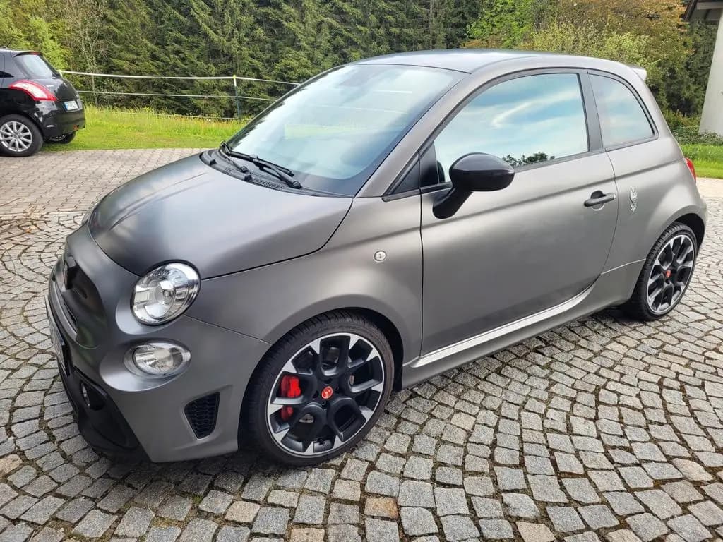 Main__Slider__Photo:Abarth 595 Competizione Mattlack 04/2021-0