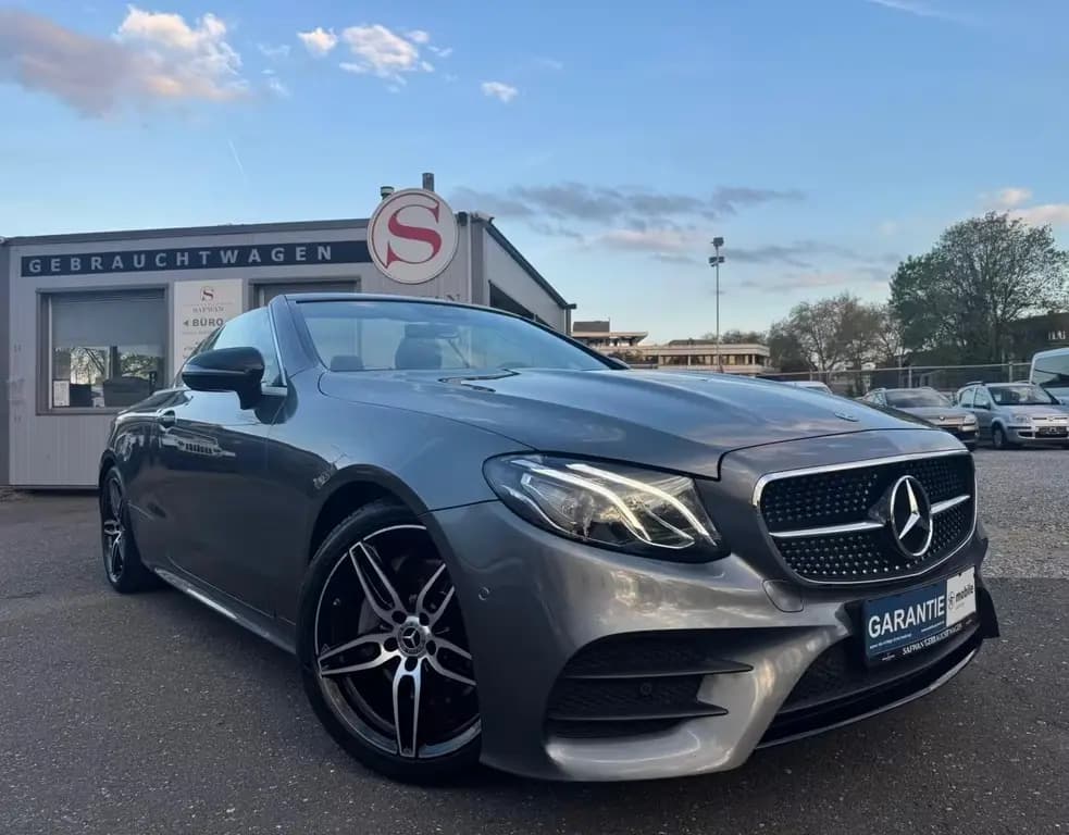 Main__Slider__Photo:Mercedes-Benz E-Class 200 E Cabrio*BURMESTER*LEDER*LED*AMBI*NIGHTP* 09/2020-0