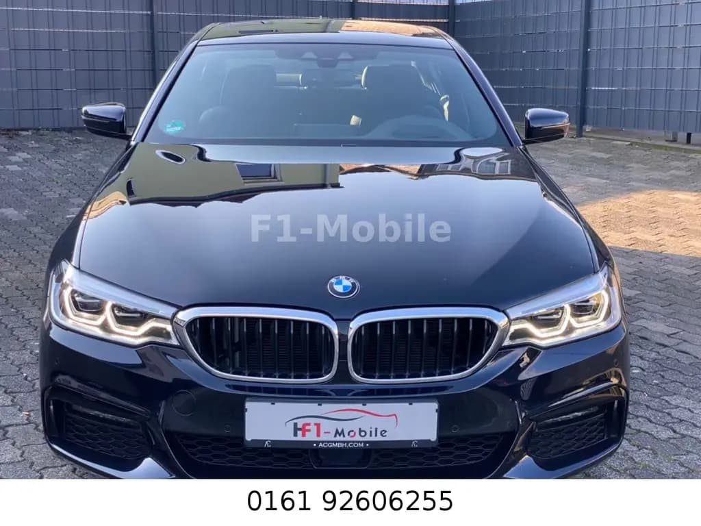 Main__Slider__Photo:BMW 5 Series d M Sport  Paket 1 Jahre BMW Garantie 04/2019-0