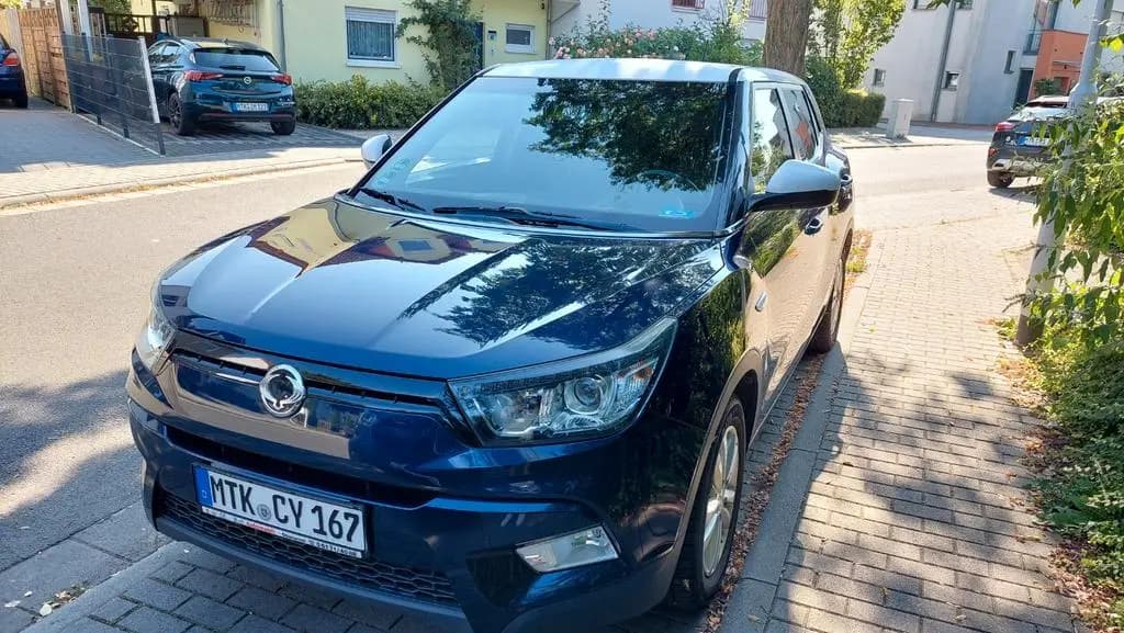 Main__Slider__Photo:Ssangyong Tivoli 1.6 e-XGi 160 QUARTZ 2WD QUARTZ 04/2016-0