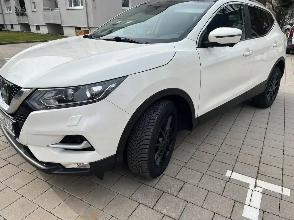 Main__Slider__Photo:Nissan Qashqai 1.6dCi 4x4 zu verkaufen. 12/2017-1