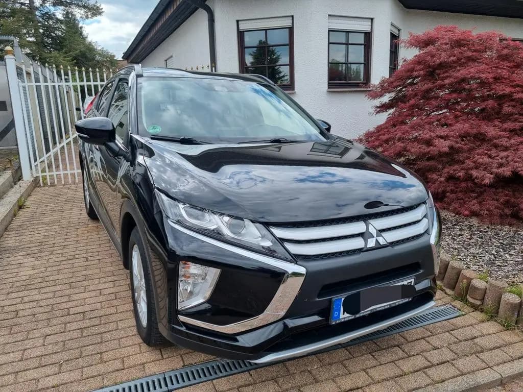 Main__Slider__Photo:Mitsubishi Eclipse Cross 1.5 ClearTec T-MIVEC 2WD CVT D... 10/2018-0