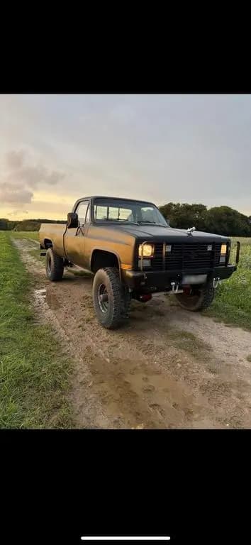 Main__Slider__Photo:Chevrolet K30 (Ex-Army M1008) Oldtimer m... 04/2026-0