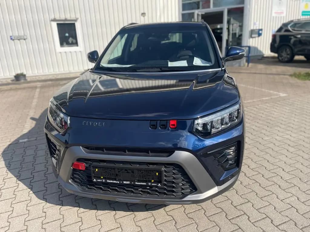 Main__Slider__Photo:KGM Tivoli NOMAD+ 1.5 163 PS LED/Keyless/PDC vorne null-0