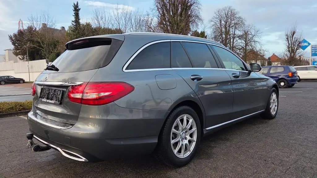 Main__Slider__Photo:Mercedes-Benz C-Class 180T-AVANGARDE-AUT+AHK+LEDER+NAVI+KLIMAUT+TOP! 11/2016-0
