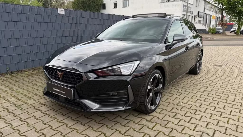 Main__Slider__Photo:Cupra Leon 2.0 TSI DSG Sportstourer*Matrix*Pano*Garant 10/2023-0