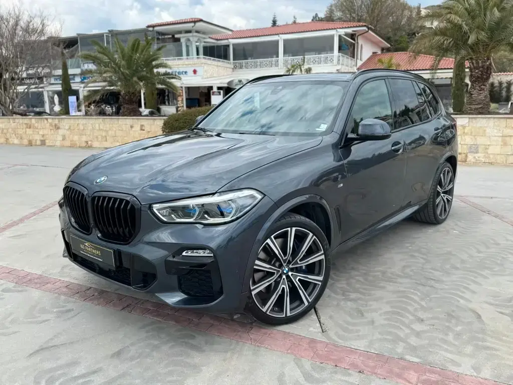 Main__Slider__Photo:BMW X5 xDrive40i M-Sport Individual 08/2019-1