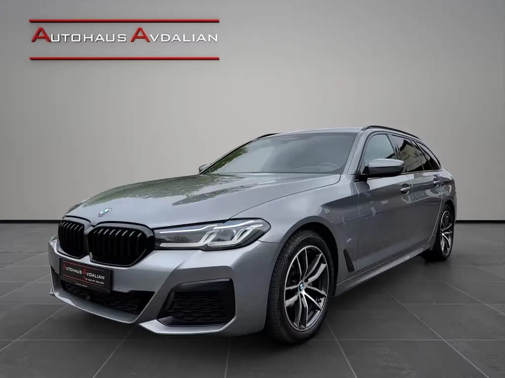 Main__Slider__Photo:BMW 5 Series 520 d Tour. xDrive M Sport LASER|HUD|R-KAM|AHK 01/2023-0
