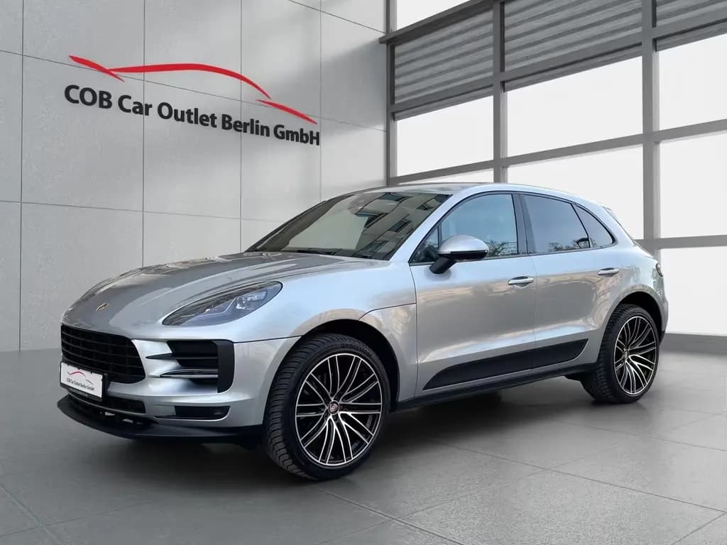 Main__Slider__Photo:Porsche Macan Memory Bose Spur TOTW LED Kamera 07/2020-0
