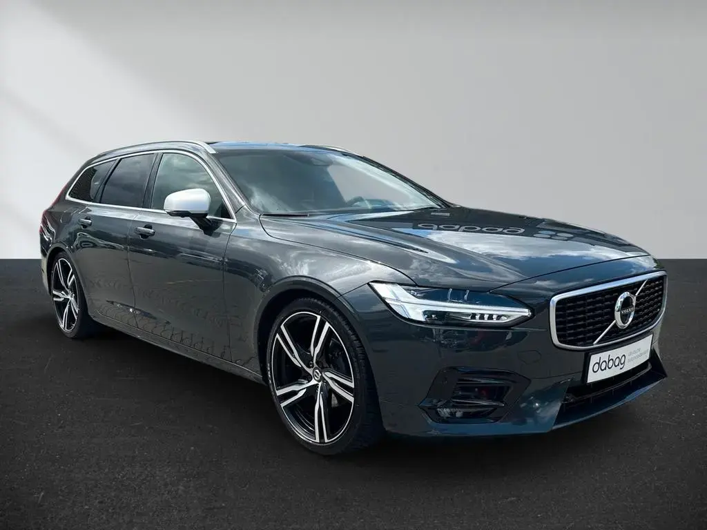 Main__Slider__Photo:Volvo V90 Kombi R Design 03/2019-1
