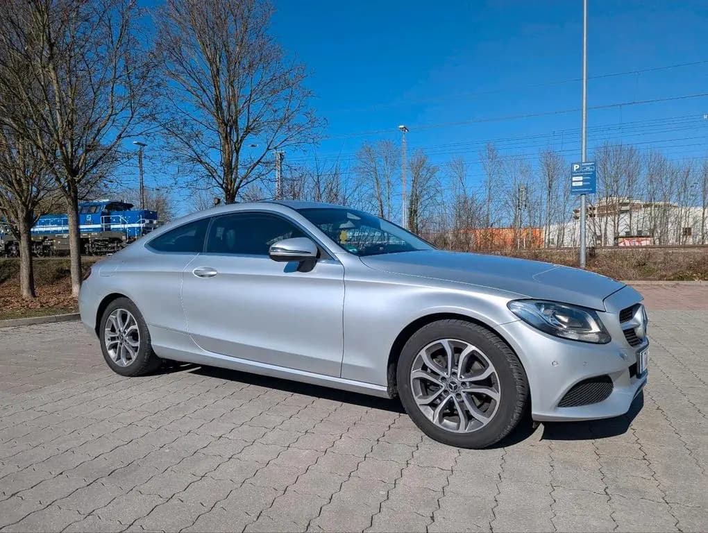 Main__Slider__Photo:Mercedes-Benz C-Class Coupe |9G-TRONIC | TÜV ... 02/2017-0