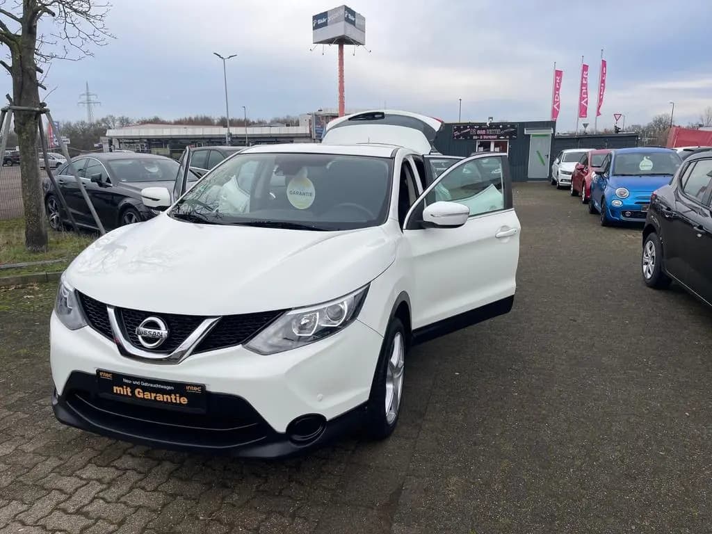 Main__Slider__Photo:Nissan Qashqai Visia 2Hand.94.000km tüv neu 01727199990 12/2017-0