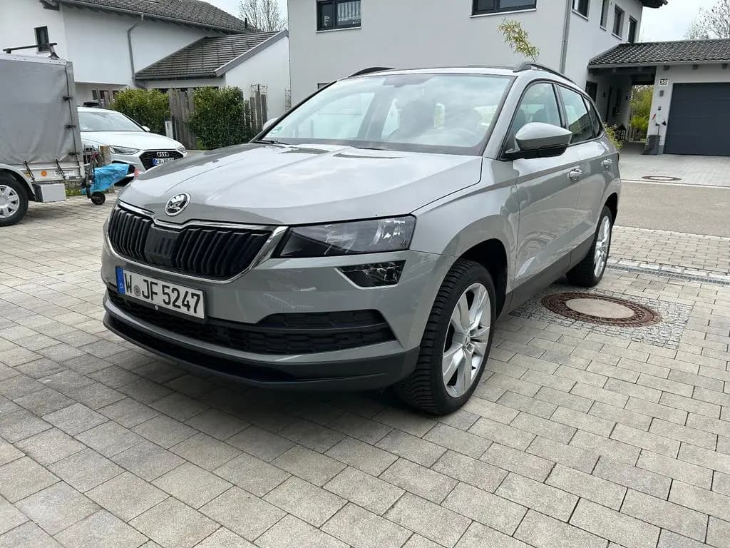 Main__Slider__Photo:Skoda Karoq 1.5 TSI ACT STYLE STYLE 06/2019-0
