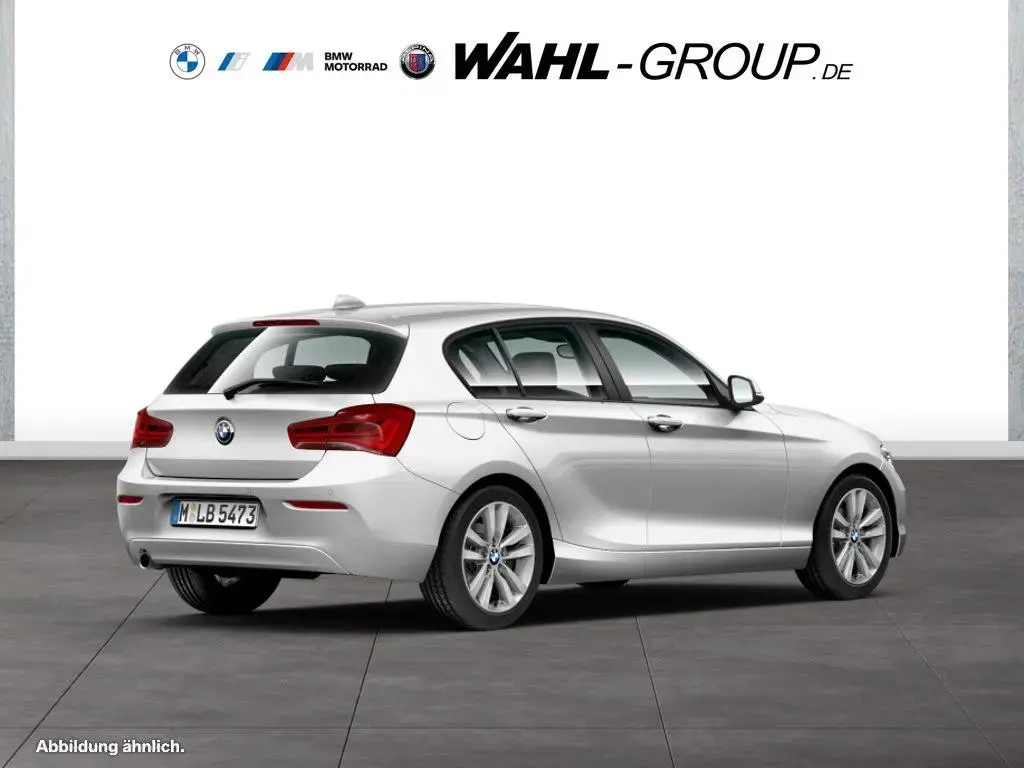 Main__Slider__Photo:BMW 1 Series 116d d Advantage LED Sport Navi SHZ PDC USB Shz 09/2018-1