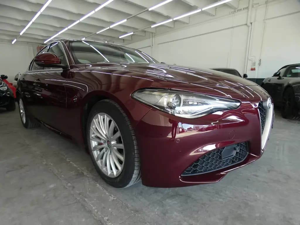 Main__Slider__Photo:Alfa Romeo Giulia 2.0 SUPER*NAVI*BLUETOOTH*XENON*PDC 12/2016-0