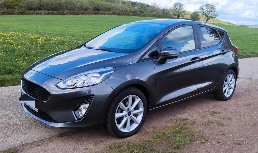 Main__Slider__Photo:Ford Fiesta 1,0 EcoBoost 74kW Cool & Connect Cool... 12/2017-0