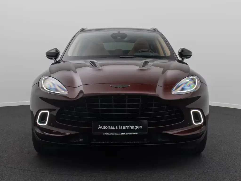 Main__Slider__Photo:Aston Martin DBX 4.0 V8 Individual Carbon Elegance Mega-Voll 10/2021-1
