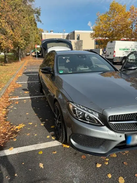 Main__Slider__Photo:Mercedes-Benz C-Class C43 07/2017-1