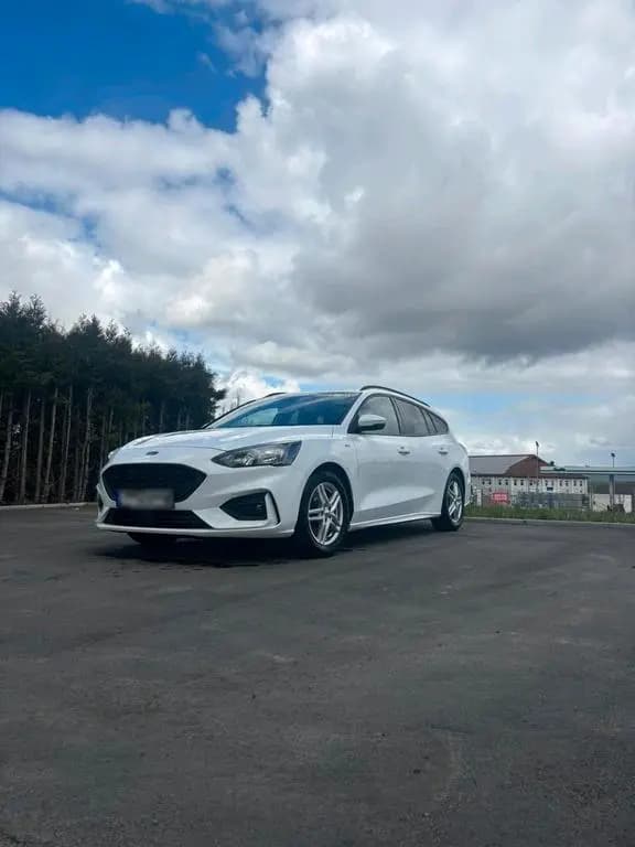 Main__Slider__Photo:Ford Focus ST-Line-150 PS-Top gepflegt 07/2019-0