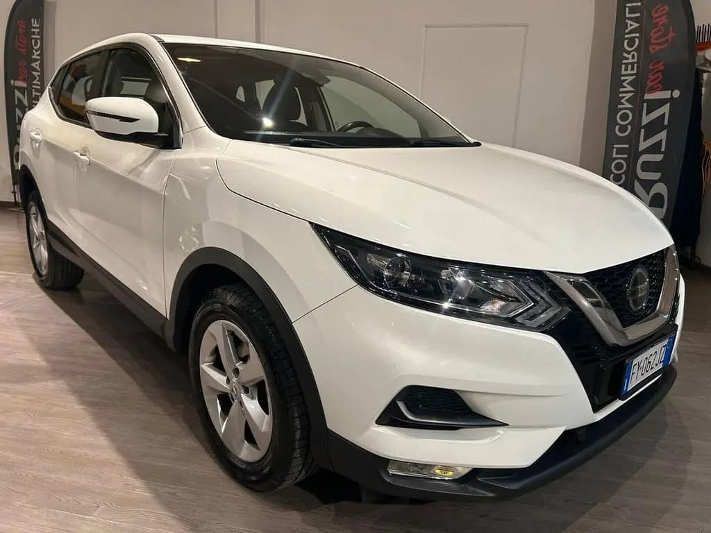 Main__Slider__Photo:Nissan Qashqai 1.5 dCi 115 CV AUTOCARRO N1 08/2019-0
