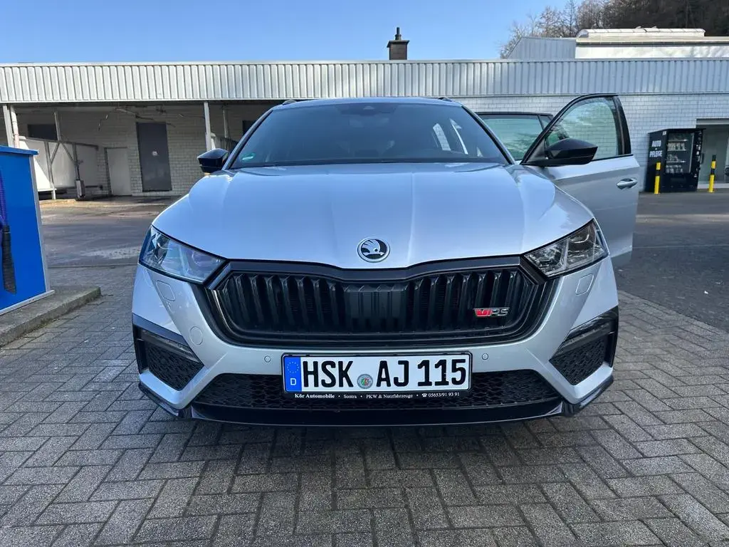 Main__Slider__Photo:Skoda Octavia RS Combi 2.0 TDI DSG 2021 | Vollausstatt 01/2021-1