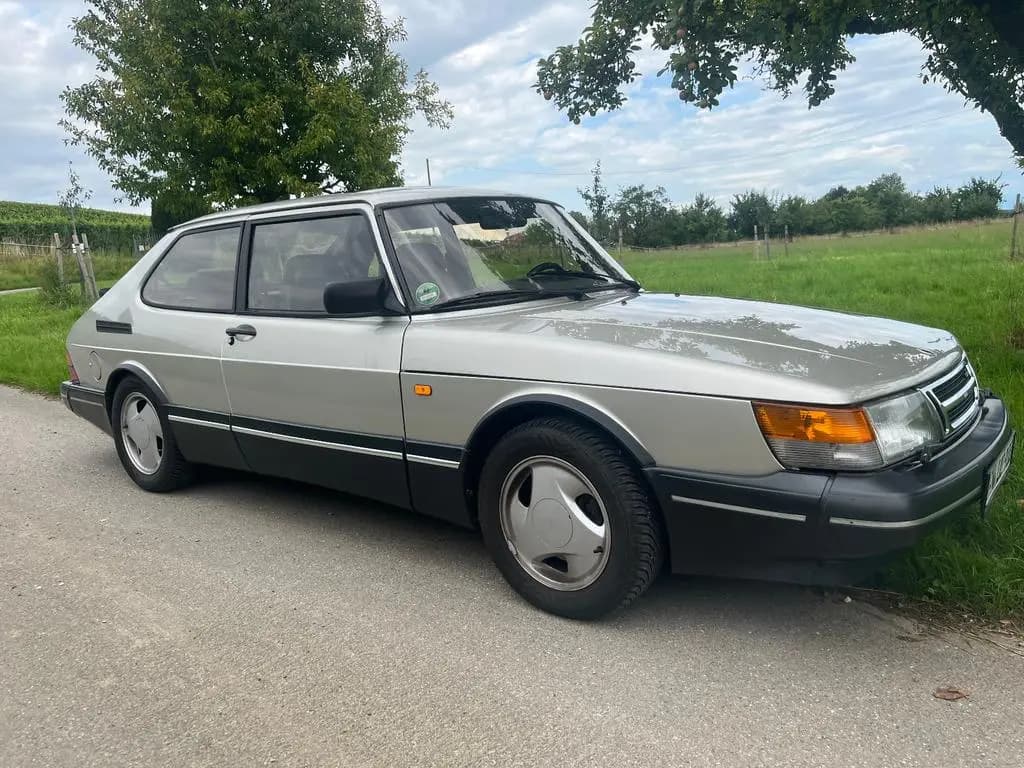 Main__Slider__Photo:Saab 900 Turbo 12/1992-0