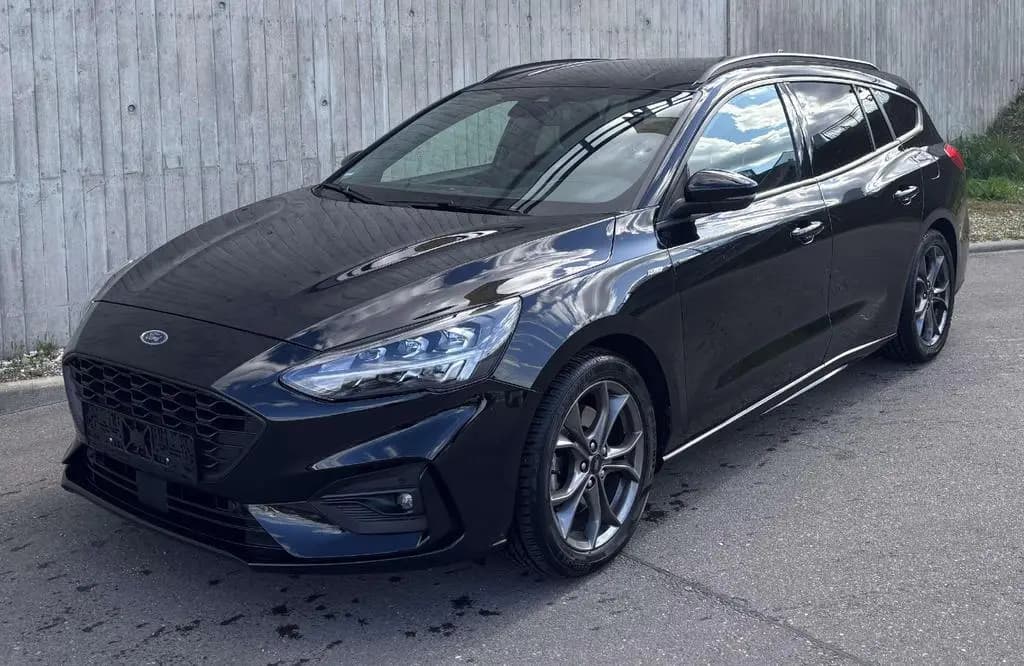 Main__Slider__Photo:Ford Focus Focus Turnier Turnier 1.0 EcoBoost Hybrid 03/2022-0