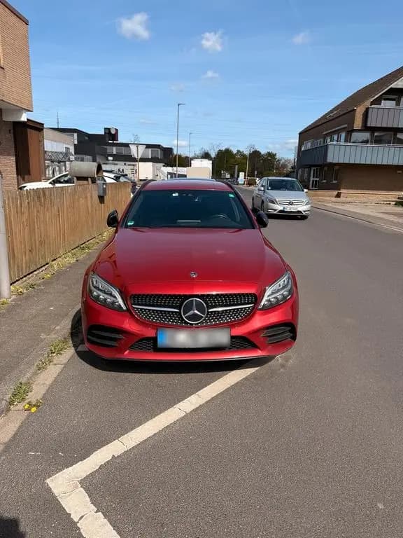 Main__Slider__Photo:Mercedes-Benz C-Class 300 T 9G-TRONIC AMG Line 07/2018-0