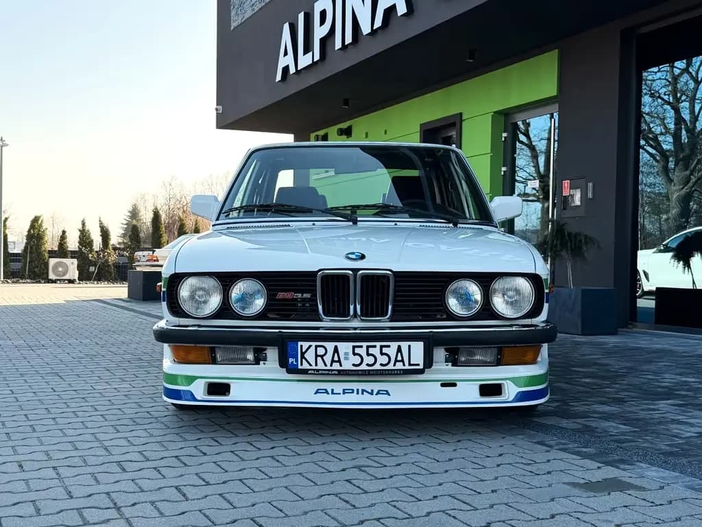 Main__Slider__Photo:ALPINA Other B9 3.5 E28. Sehr viel investiert. Nr 515 05/1988-0