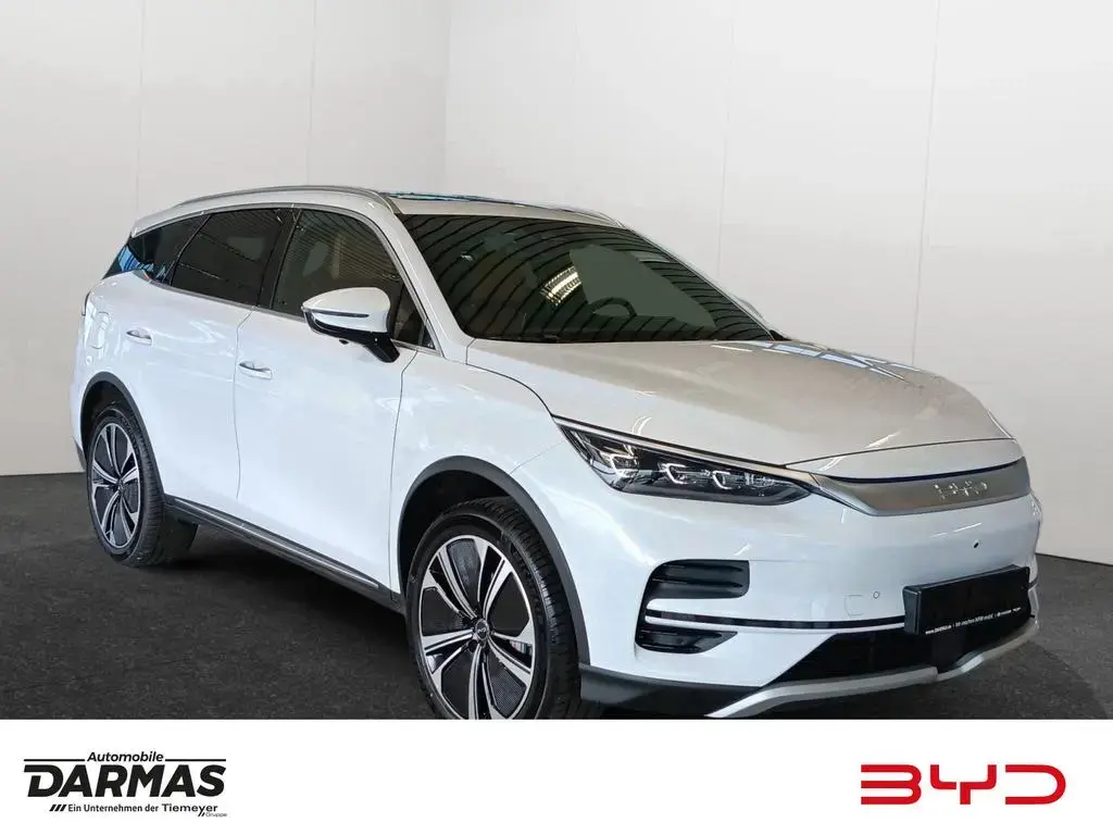 Main__Slider__Photo:BYD Tang 108,8kWh Batt. 4WD Flagship null-1
